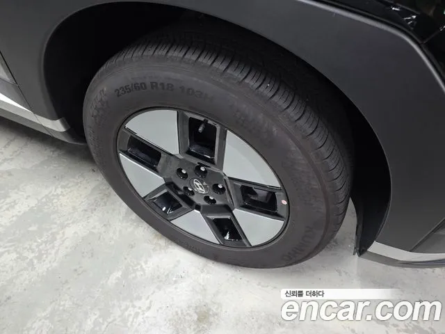 Hyundai Santa Fe MX5 — Фото автомобиля 4