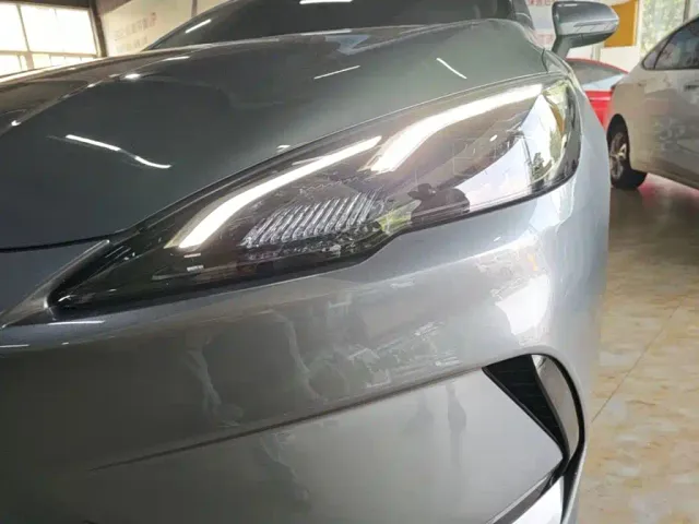 BYD Seal 05 DM-i — Фото автомобиля 23