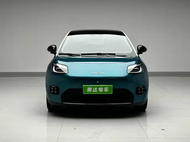 GAC Aion UT — Фото автомобиля 2