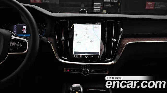 Вольво S60 S60 третьего поколения B5 Ultimate Bright — Фото автомобиля 13