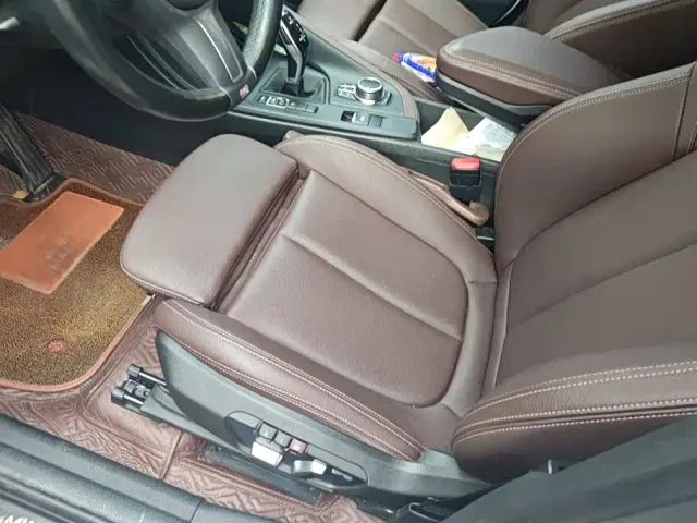 BMW X1 — Фото автомобиля 9