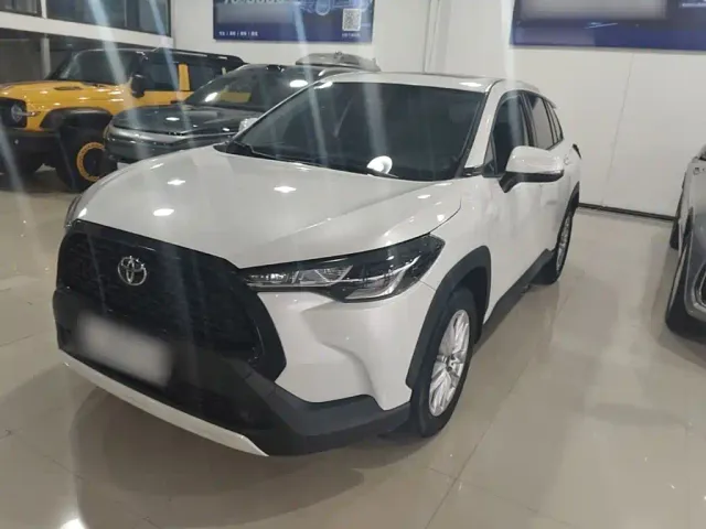 Фотография автомобиля — Toyota Corolla Cross
