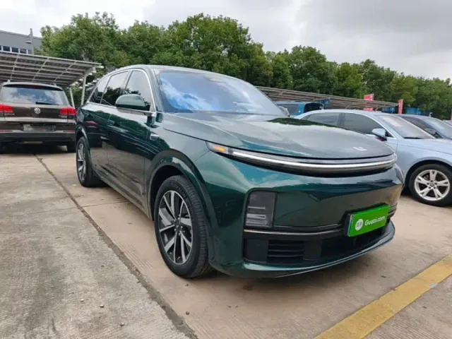 Li Auto L7 — Фото автомобиля 3
