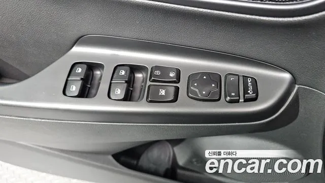 Hyundai Kona Kona (New) — Фото автомобиля 27