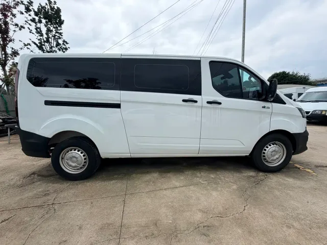 Ford Transit — Фото автомобиля 16