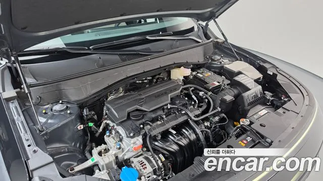 Hyundai Kona Kona (SX2) Бензин 2.0 2WD — Фото автомобиля 4
