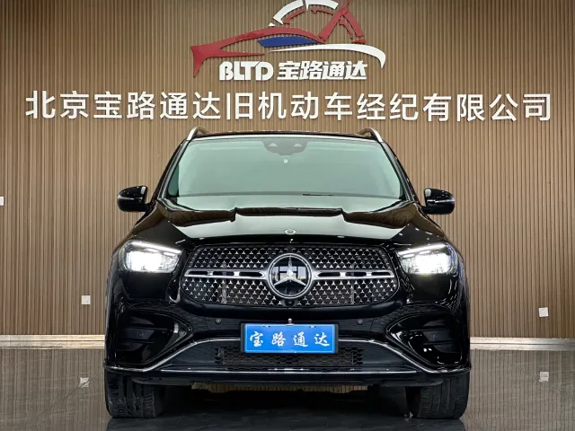 Mercedes-Benz GLE-Class — Фото автомобиля 2