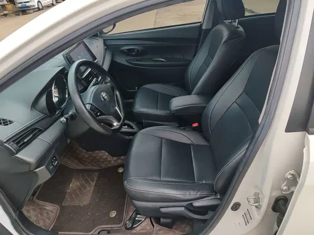 Toyota Vios FS — Фото автомобиля 11