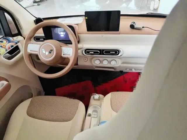 Wuling Hongguang Mini EV — Фото автомобиля 12