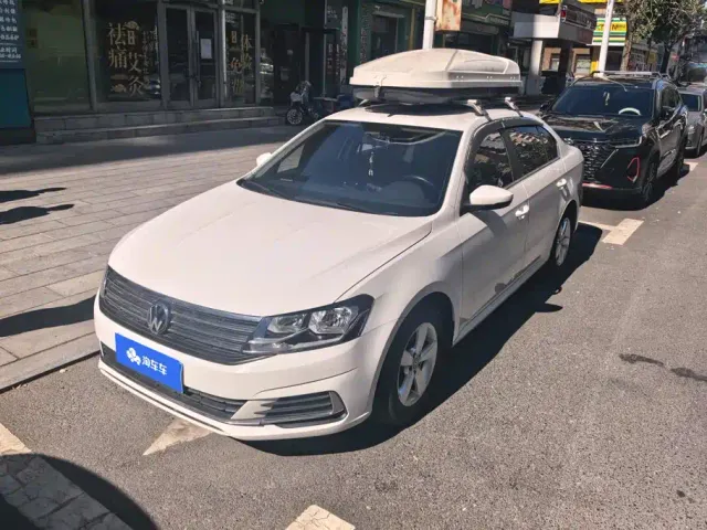 Фотография автомобиля — Volkswagen Lavida