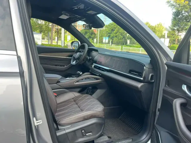 Geely Xingyue L — Фото автомобиля 6