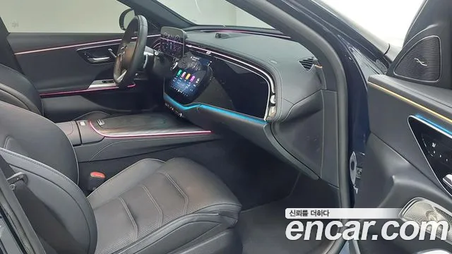 Mercedes-Benz E-Class — Фото автомобиля 9