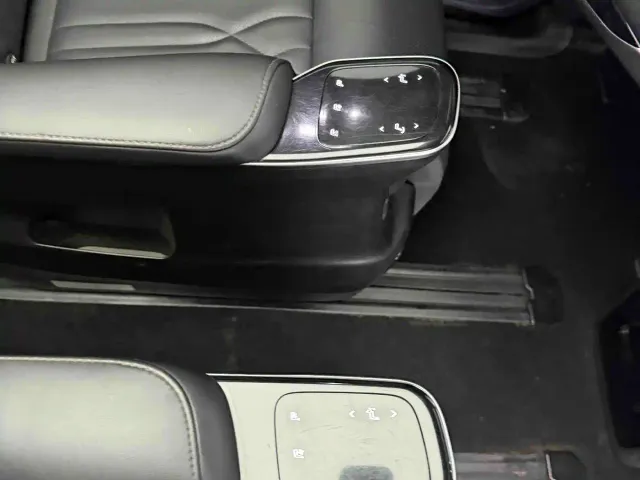 GAC Trumpchi M8 — Фото автомобиля 5