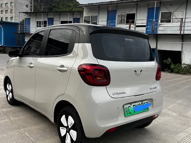 Wuling Hongguang Mini EV — Фото автомобиля 5
