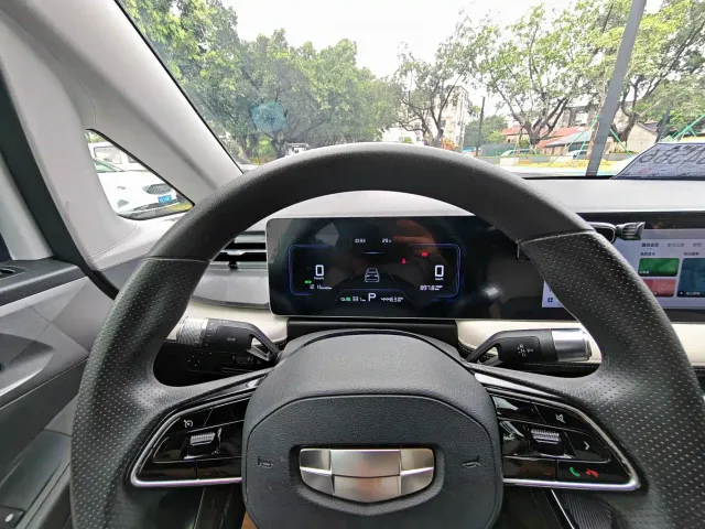 Geely Geometry E Firefly — Фото автомобиля 11