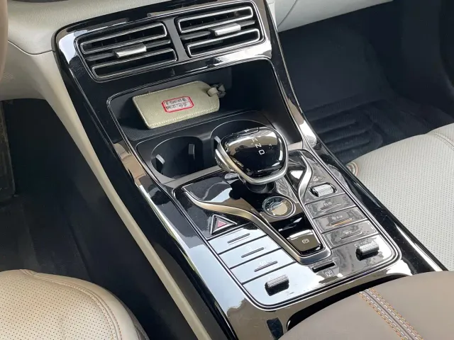 BYD Qin PLUS — Фото автомобиля 12