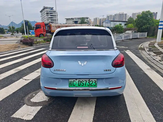 Wuling Bingo — Фото автомобиля 6