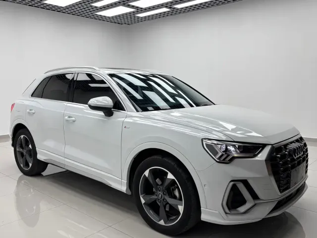 Audi Q3 — Фото автомобиля 2