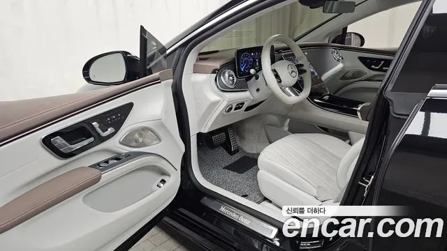 Mercedes-Benz EQS — Фото автомобиля 9