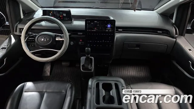 Hyundai Staria — Фото автомобиля 7