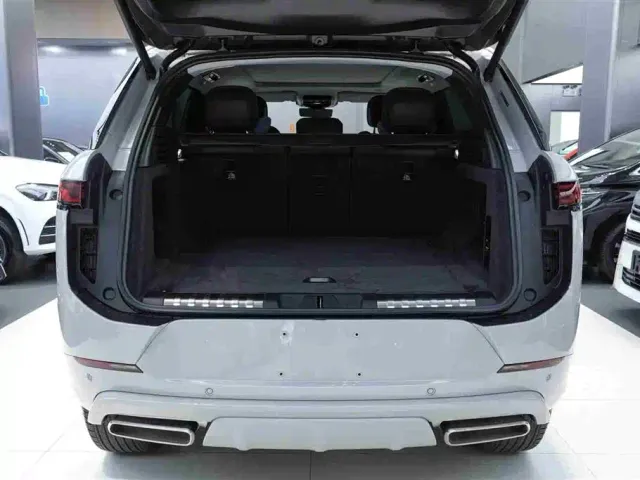 Land Rover Range Rover Sport — Фото автомобиля 20