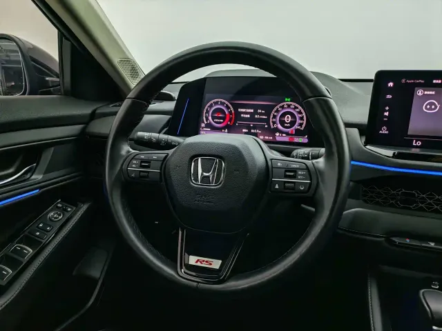 Honda Accord — Фото автомобиля 23