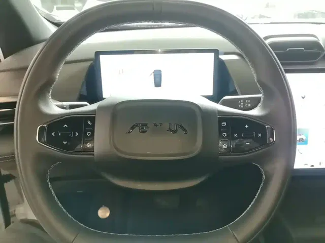 Dongfeng Fengshen L7 — Фото автомобиля 10