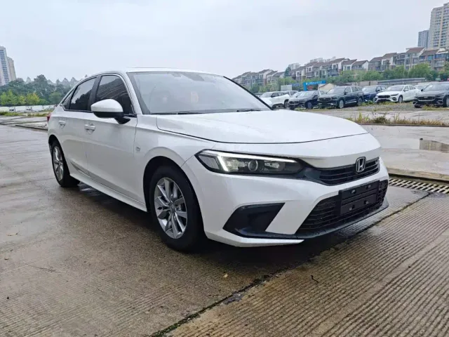 Honda Civic — Фото автомобиля 3