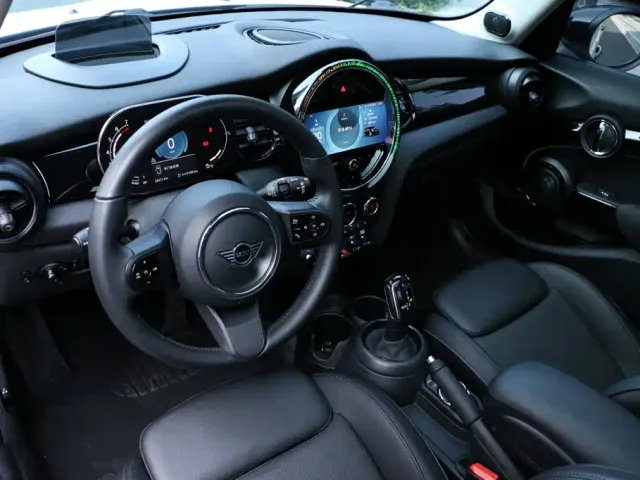MINI Hatch — Фото автомобиля 21