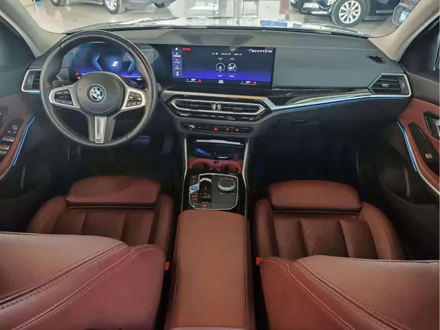 BMW i3 — Фото автомобиля 5