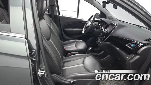 Chevrolet Spark — Фото автомобиля 11