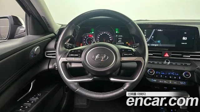 Hyundai Avante CN7 — Фото автомобиля 13