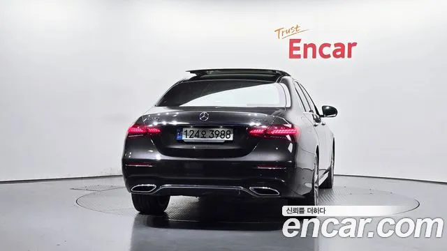 Mercedes-Benz E-Class W213 — Фото автомобиля 3