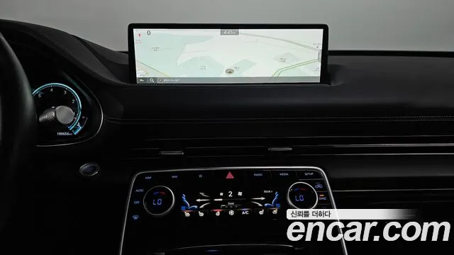 Genesis GV80 — Фото автомобиля 17
