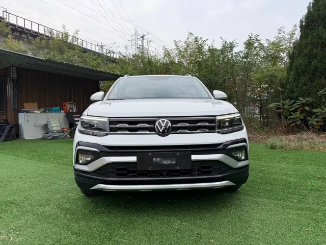 Volkswagen T-Cross — Фото автомобиля 2