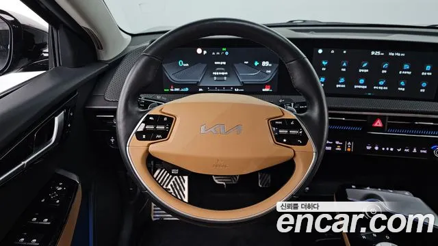 Kia EV6 — Фото автомобиля 19