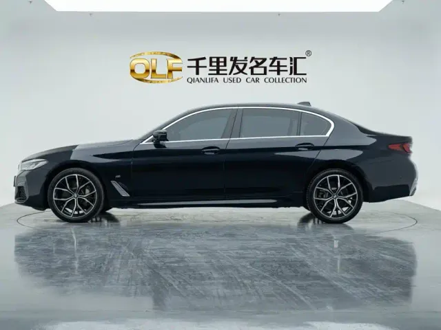 BMW 5 Series — Фото автомобиля 7