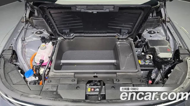 Hyundai Kona SX2 — Фото автомобиля 9