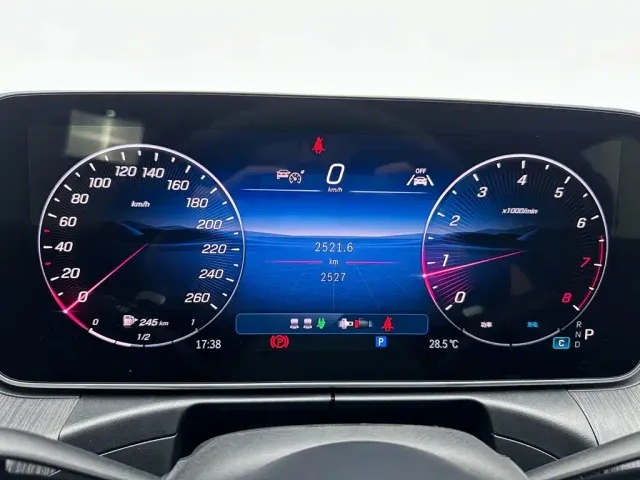 Mercedes-Benz C-Class — Фото автомобиля 9