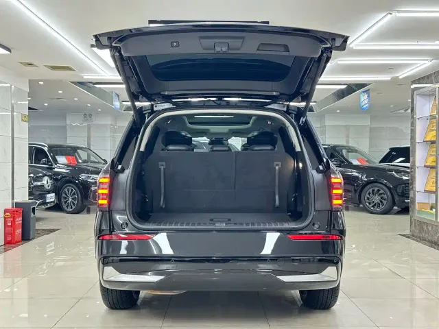 Ford Edge — Фото автомобиля 7