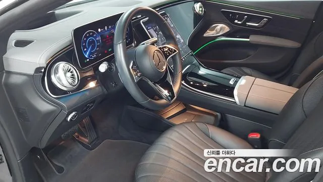 Mercedes-Benz EQS — Фото автомобиля 14
