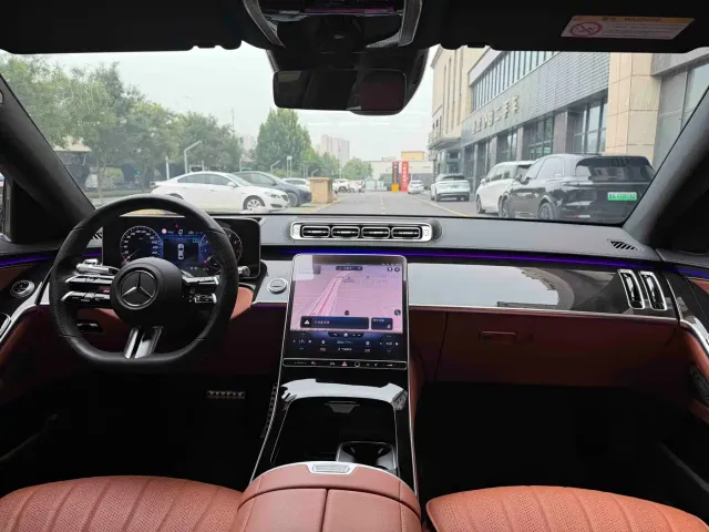 Mercedes-Benz S-Class — Фото автомобиля 8