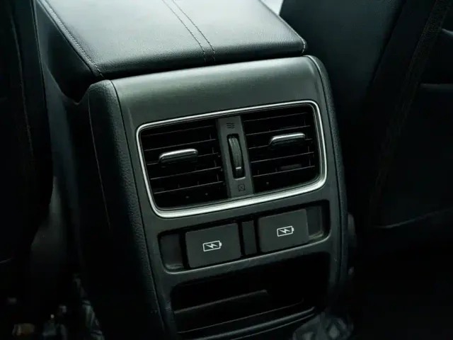 Honda Accord — Фото автомобиля 24