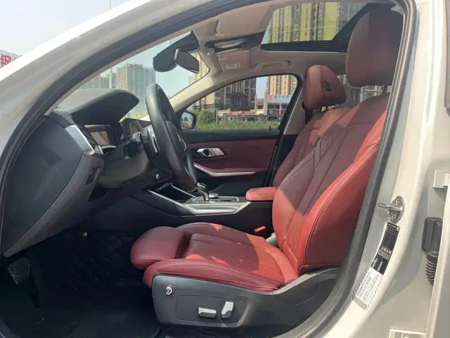 BMW 3 Series — Фото автомобиля 9