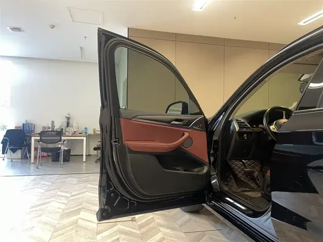 BMW X3 — Фото автомобиля 15