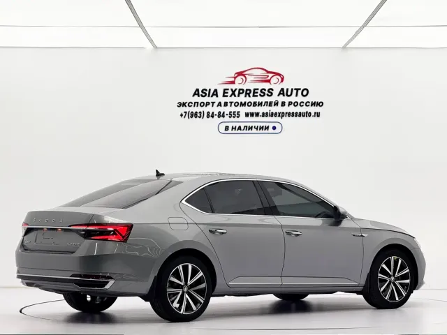 Skoda Superb — Фото автомобиля 4