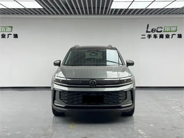 Volkswagen Talagon — Фото автомобиля 2