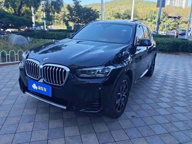 Фотография автомобиля — BMW X3