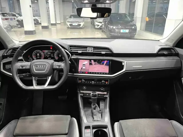 Audi Q3 — Фото автомобиля 6