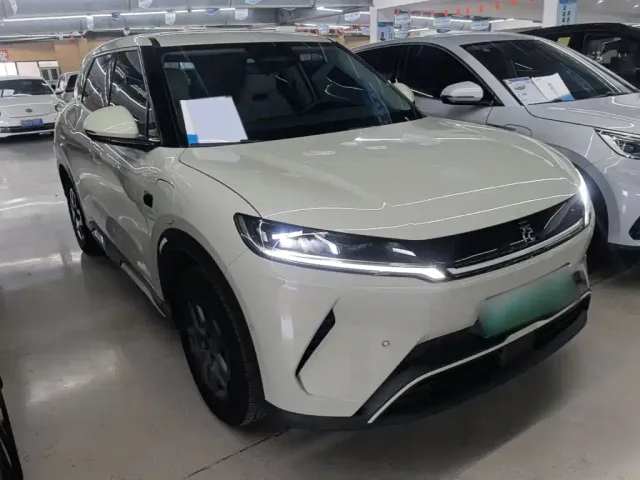 BYD Yuan UP — Фото автомобиля 3
